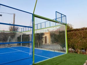 تنفيذ ملاعب بادل